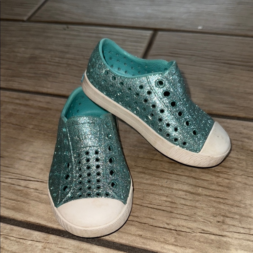 Native shoes - Picture 4 of 4
